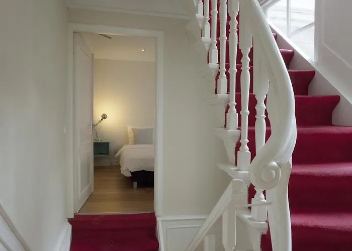 Bed & Breakfast Canal 3*