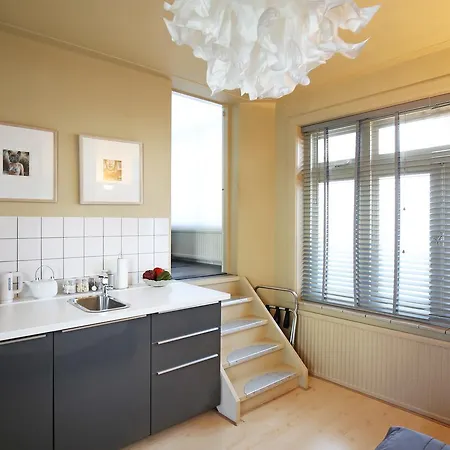 Canal Bed & Breakfast 2*
