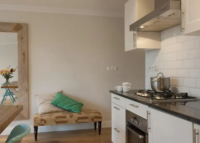 Bed & Breakfast Canal 3*