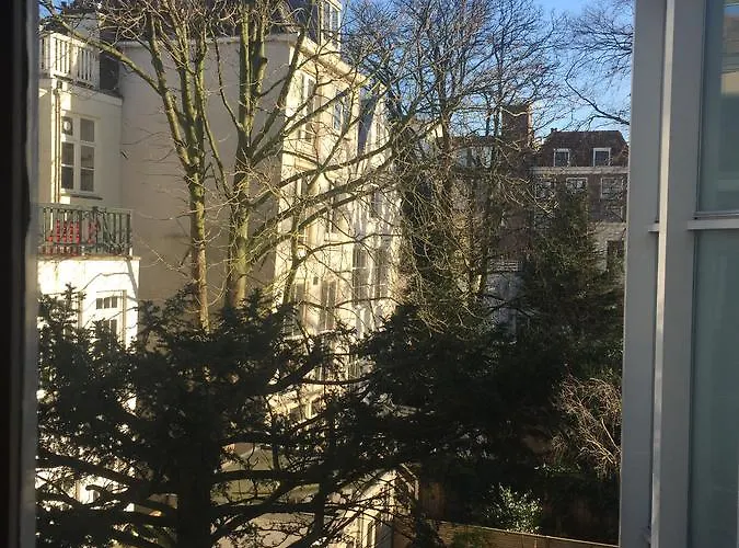 Canal Bed & Breakfast 3*