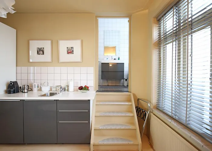 Bed & Breakfast Canal Amsterdam