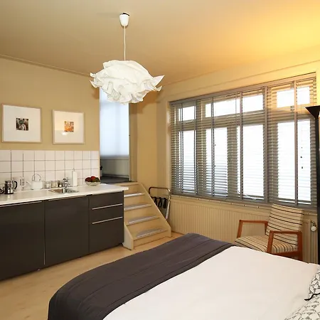 Canal 4* Amsterdam
