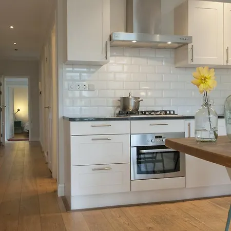 Bed & Breakfast Canal 3*