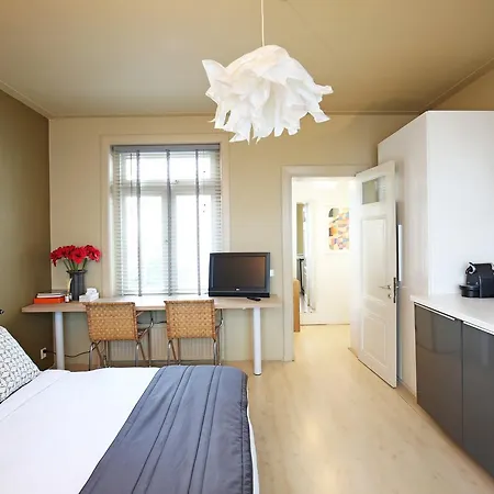 Canal Bed & Breakfast Amsterdam